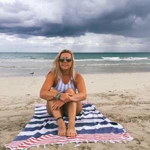 Meet your Posher, Lauren